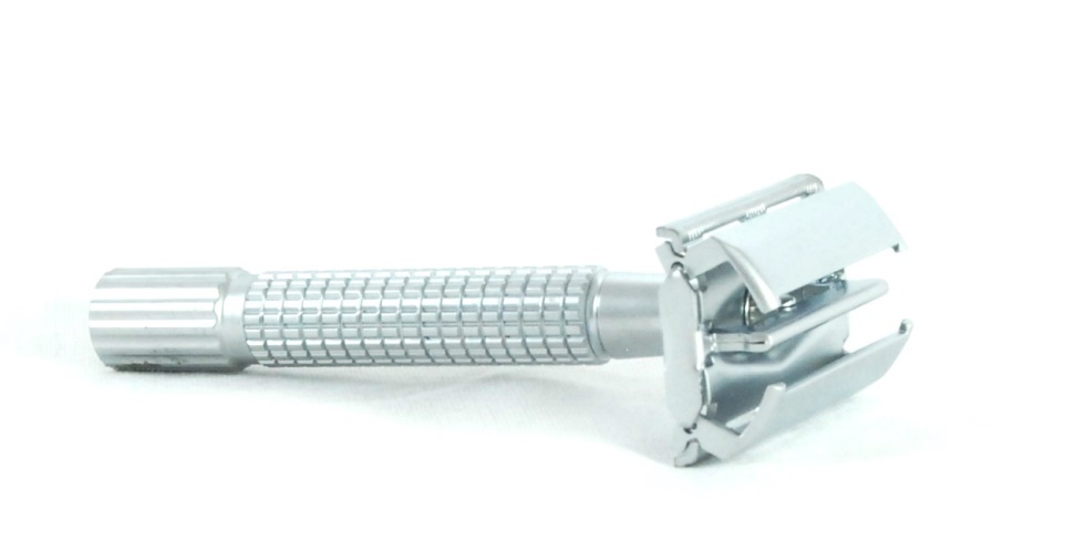 DOUBLE EDGE SAFETY RAZOR-Nickel #931
