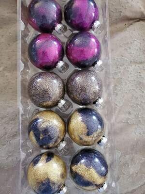 Small Ornaments