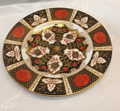 Abbeydale "Chrysanthemum" plate