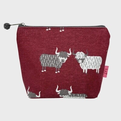 Highland Cow Cosmetic Purse