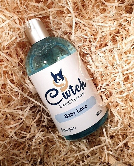 Cwtch Sanctuary Fragranced Shampoo Range
