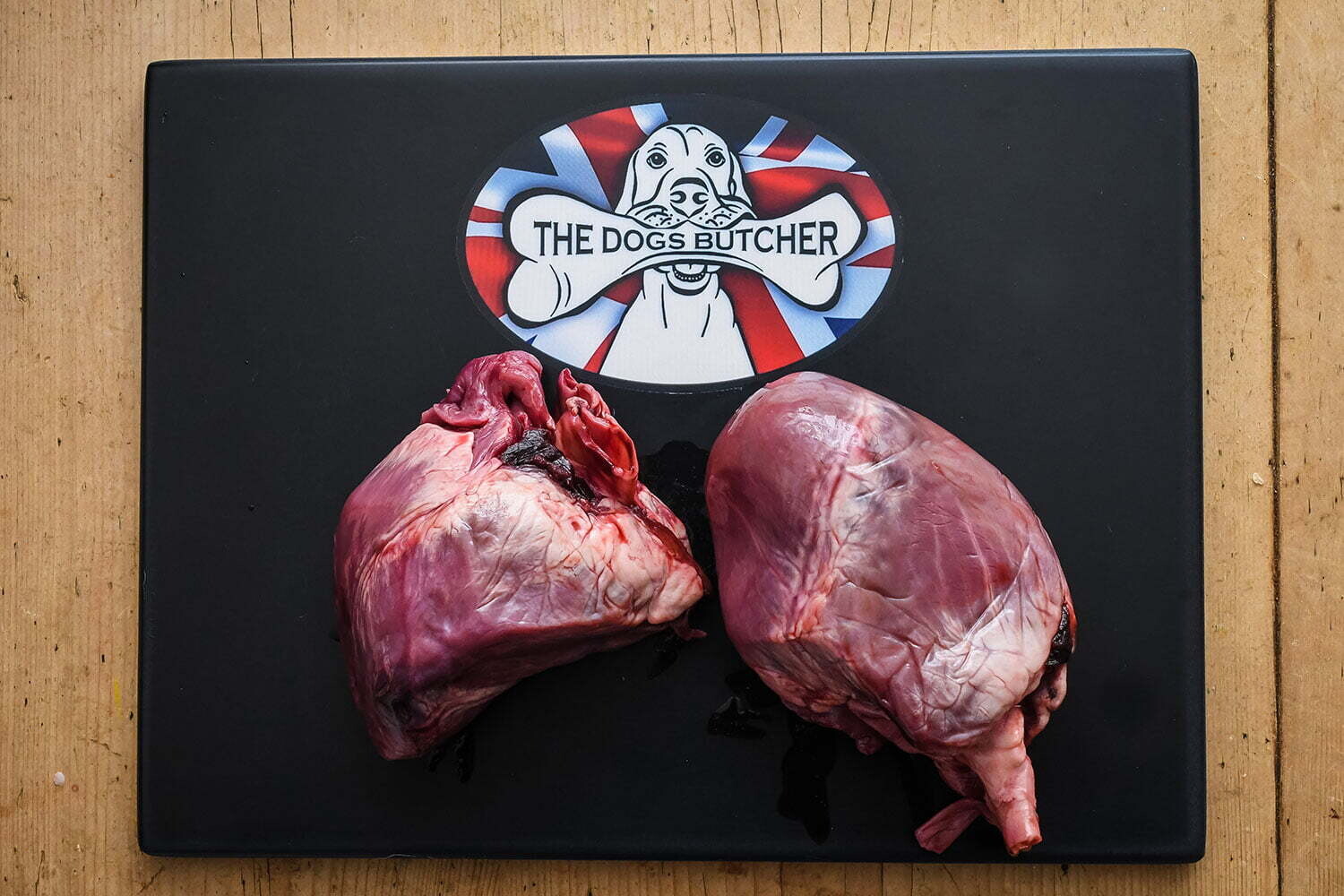 TDB Whole Pig Hearts (Pack of 4 or 1kg)