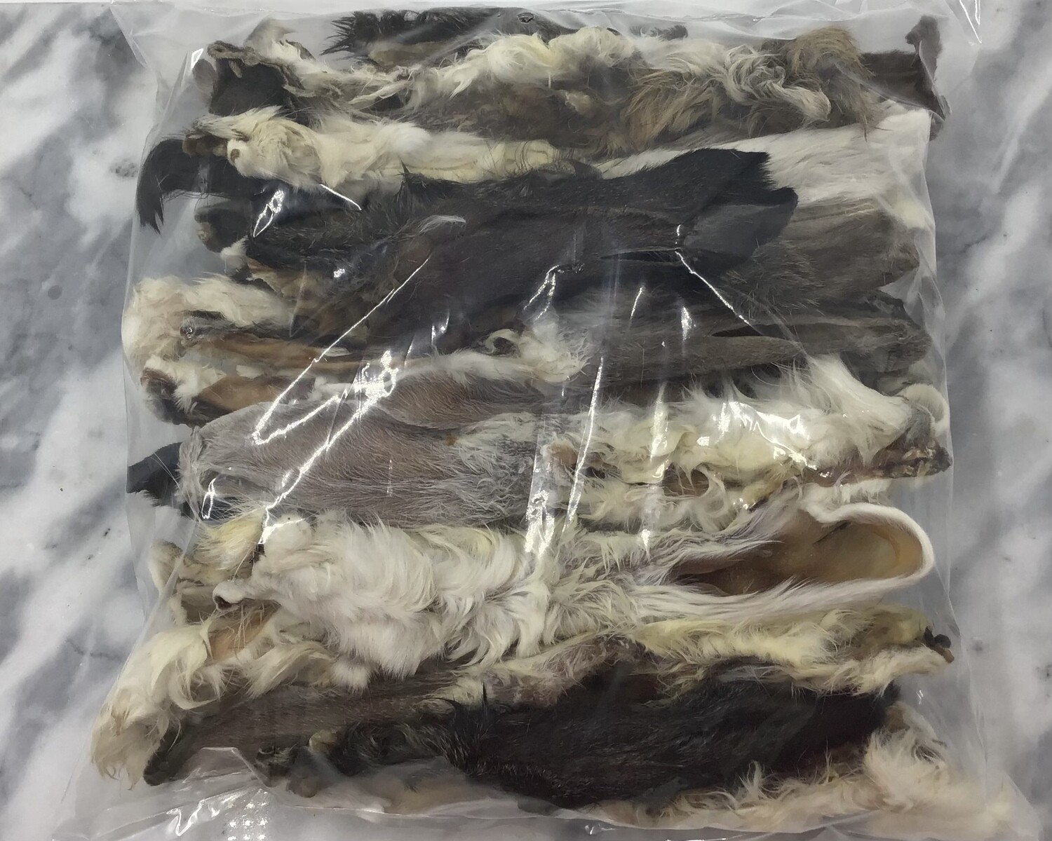 Pawlicious Hairy Rabbit Ears (1kg)