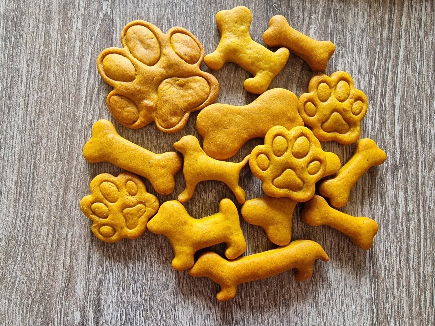 Zalm kurkuma koekjes per 100 gram