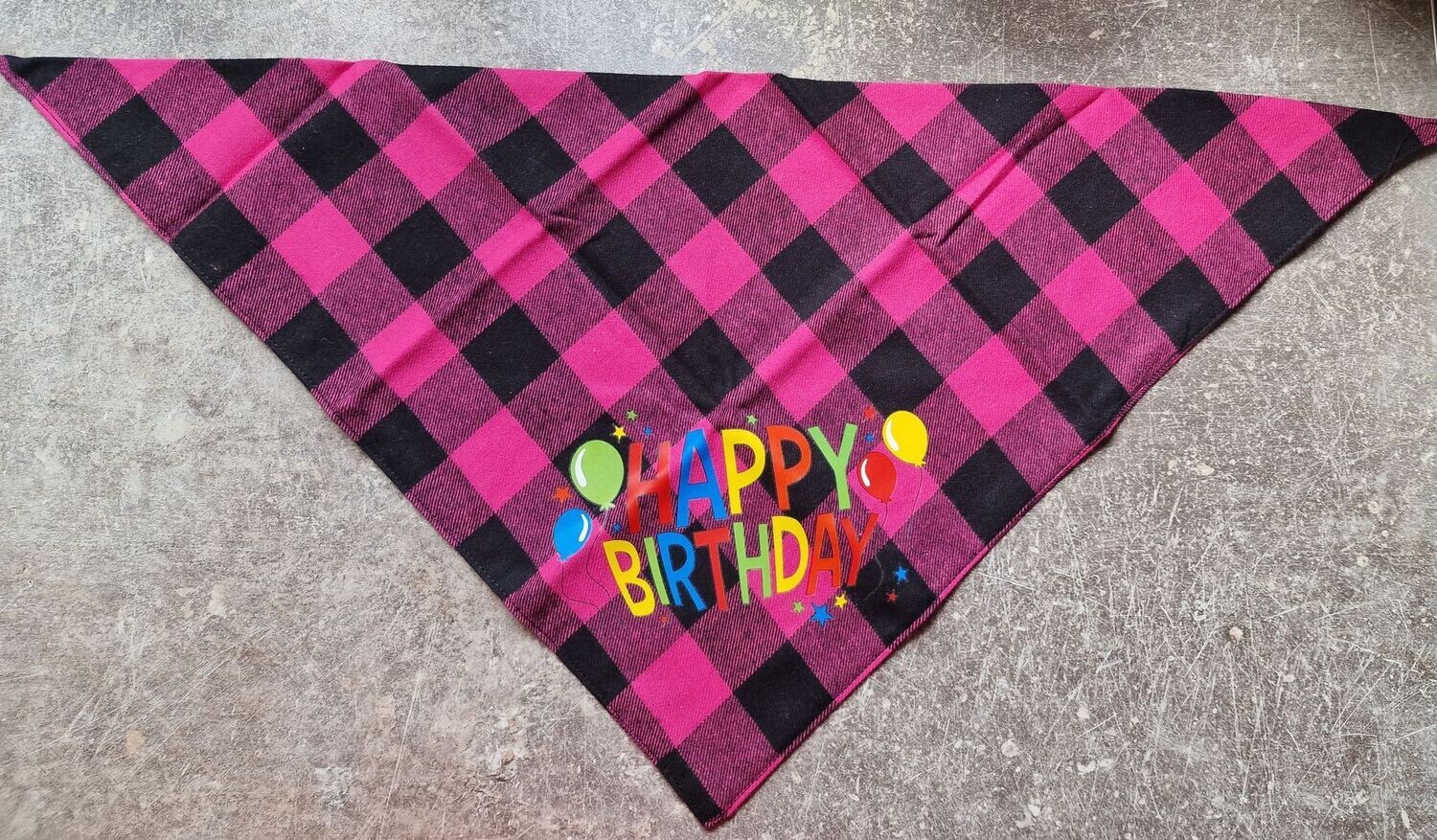 Bandana roze ruit "happy birthday"