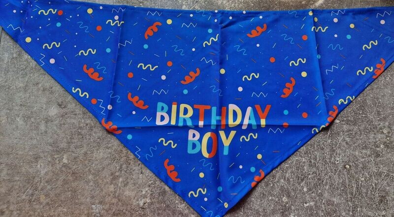 Bandana blauw "birthday boy"