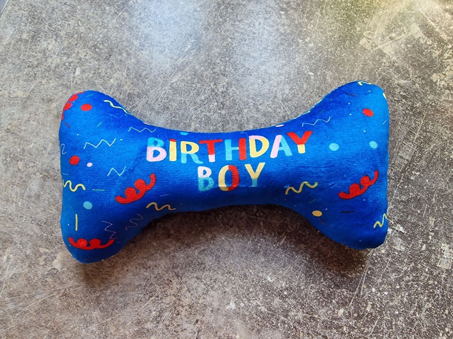 Speeltje "birthday boy" met piep