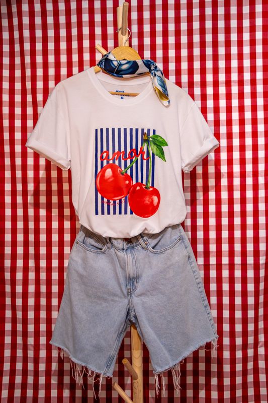 Femenina - Playera Cereza