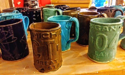 Clay and Cocktails! License Plate Mugs At Ella Sharp Museum 6/28!