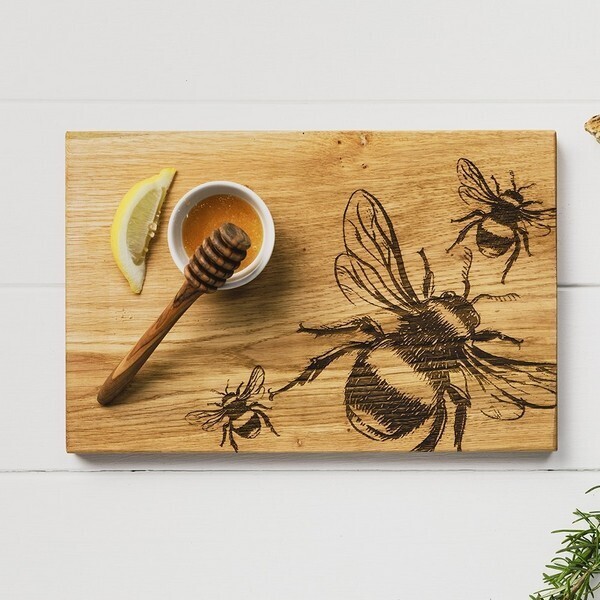 Schneidebrett Bienen