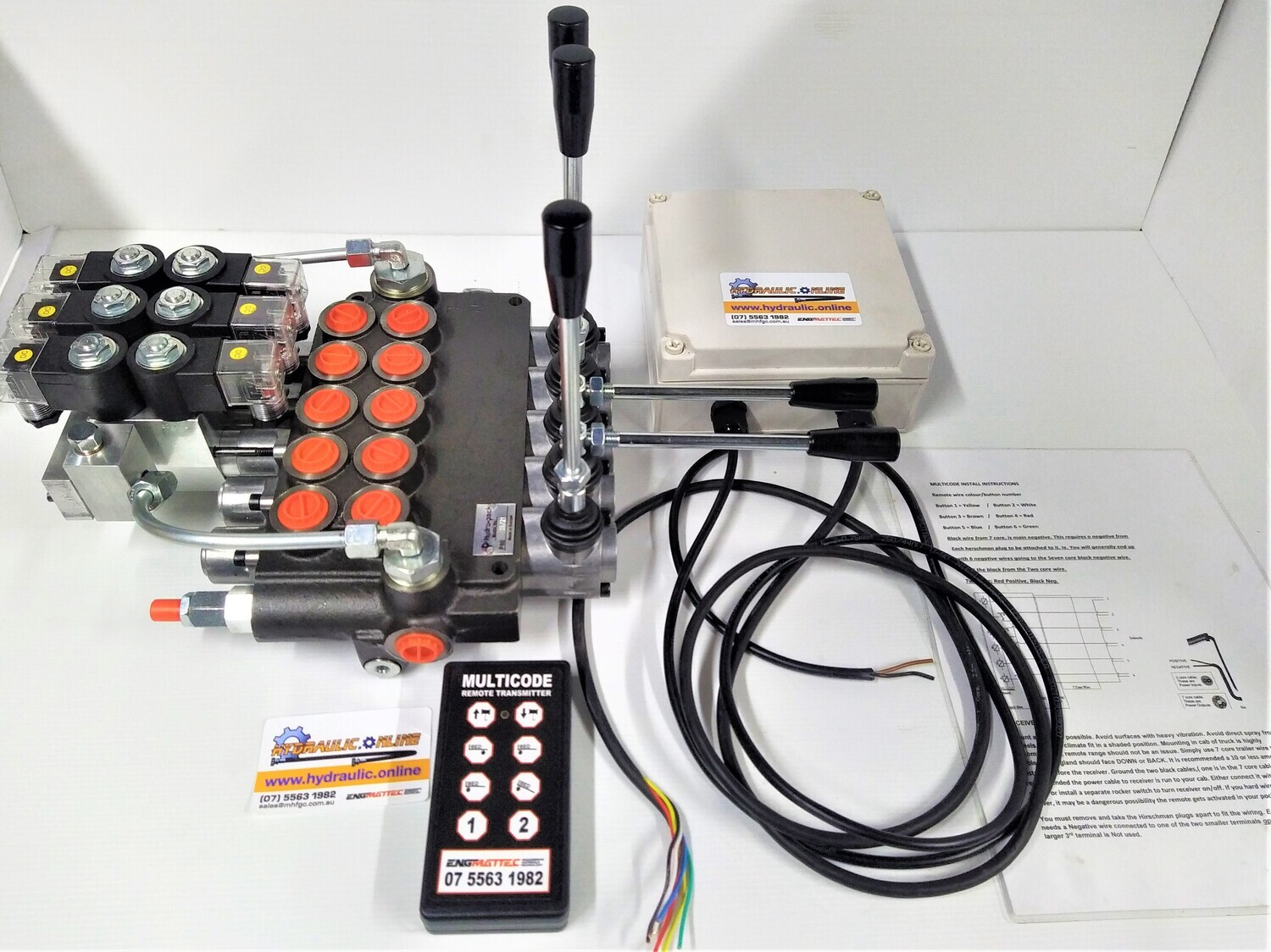 Remote Ctrl Package 5 Spool, 3 Remote Electro-Hydraulic Ctrl Valve 80 Lpm