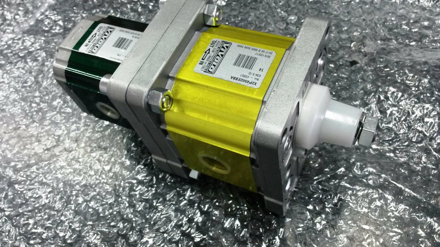 Italian Made Dingo 950P Hydraulic Tandem Gear Pump Store Hydraulic Online