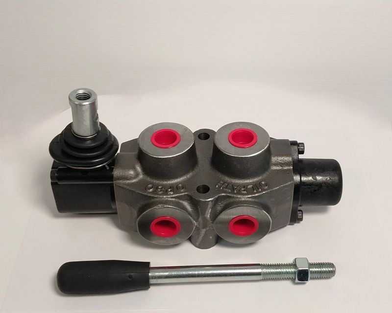 OILPATH 6 Port Hydraulic Selector Valve 118 l/m 210 bar Side View of OILPATH OP80 Six Port Selector Valve showing 4 of the 6 ports.