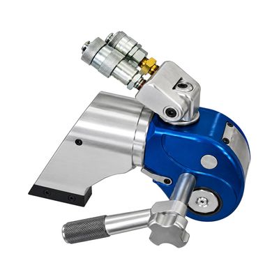 Protorc square drive hydraulic torque wrench with reaction arm and swivel coupler