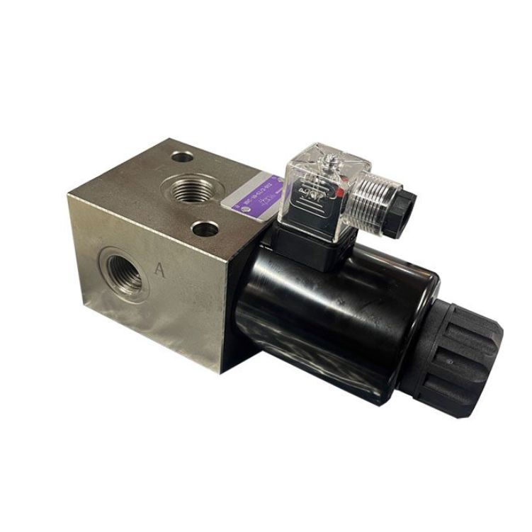 3 Port Diverter Valve 1/4 Add a function to your hydraulic system with a 3-port diverter valve, oil flows, 20, 60, or 80 LT/Min, pressures to 4,500 psi