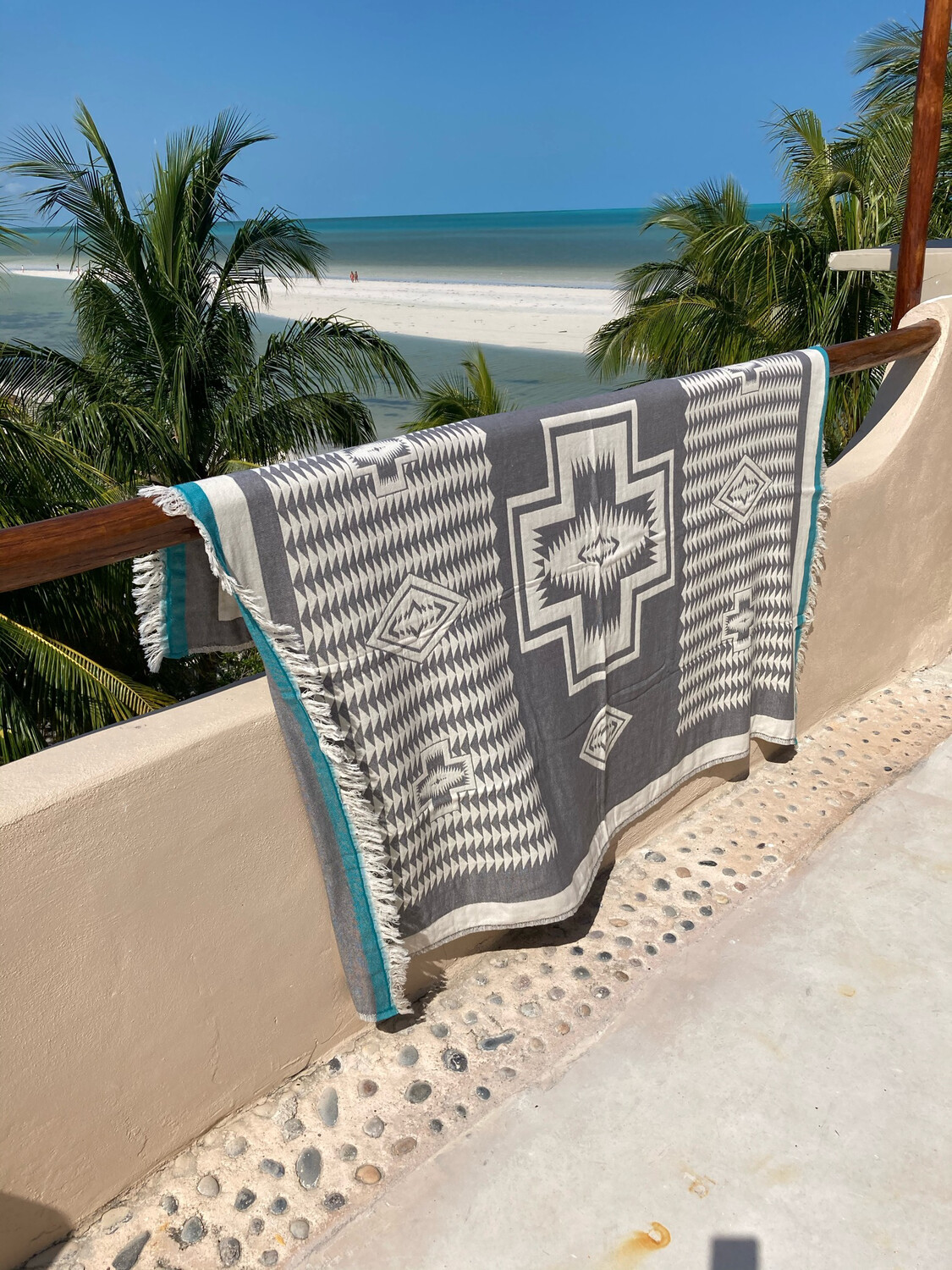 Mandalina Tulum Teal Throw