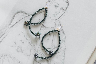 Silver asymmetric earrings