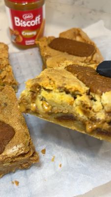 Biscoff Blondies (2 Count)