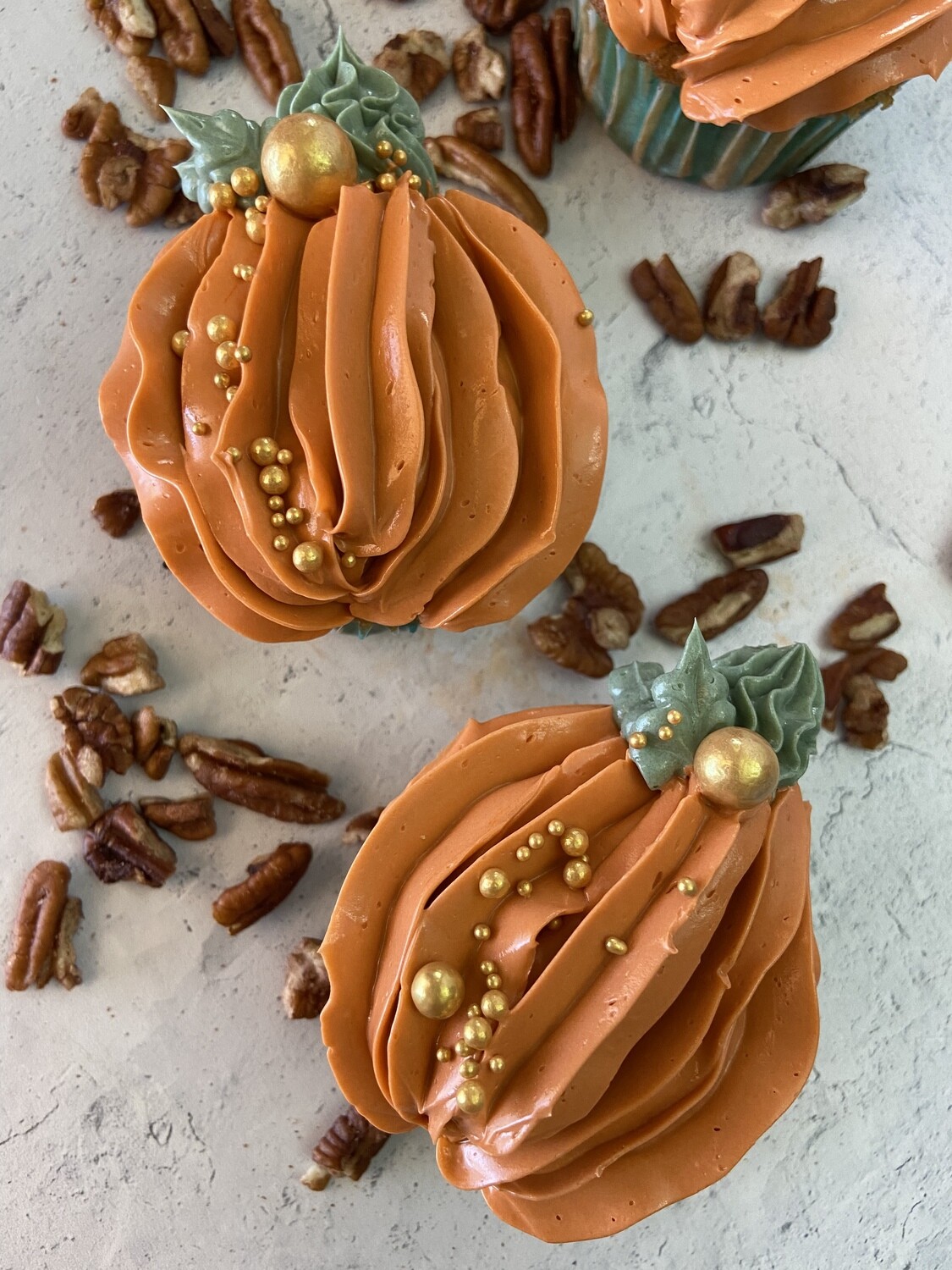 Gourmet Cupcakes (Dozen)