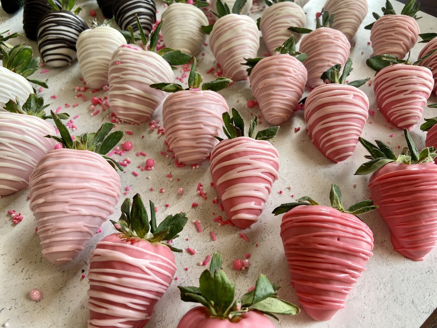 Chocolate Covered Strawberries (Dozen)