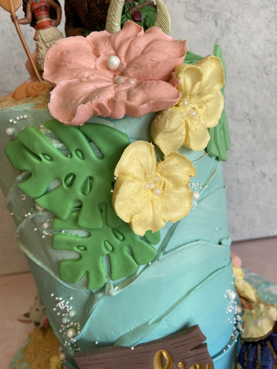 Book Single Tier Themed Cakes &amp; Consultation