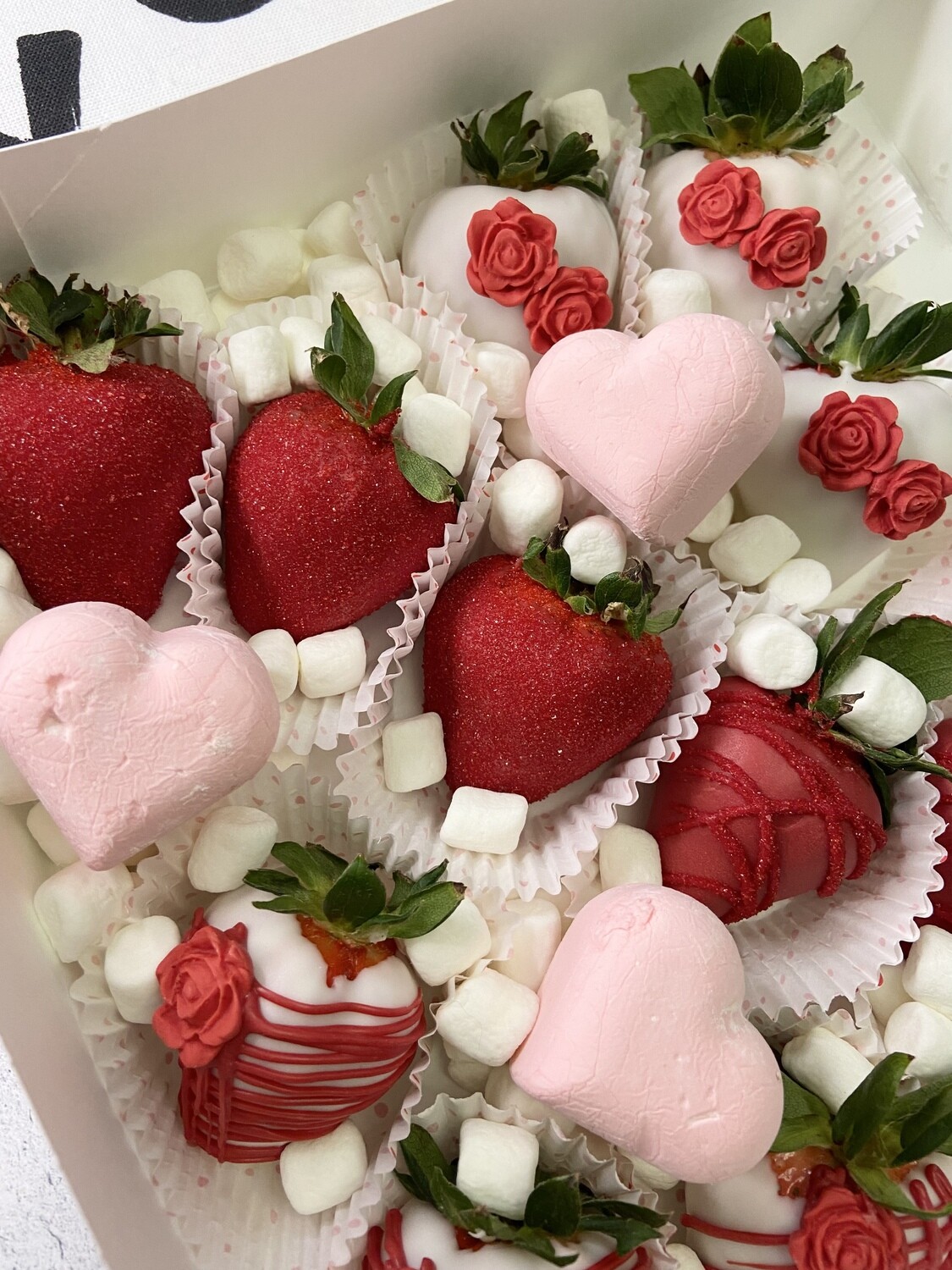 Chocolate Covered Strawberries (Dozen)