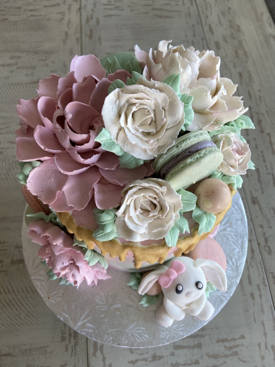 Book Single Tier Themed Cakes &amp; Consultation