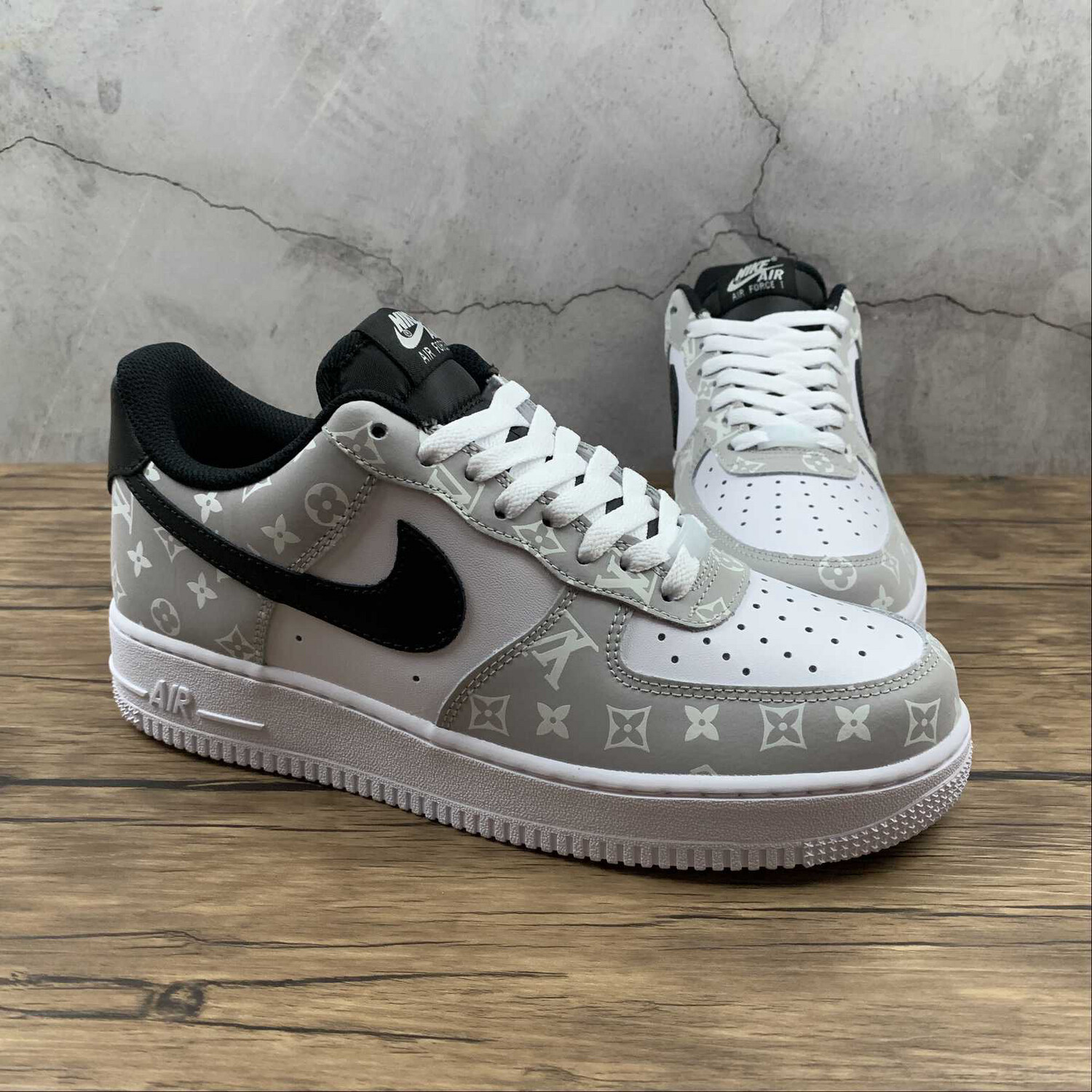 Nike Air Force LV