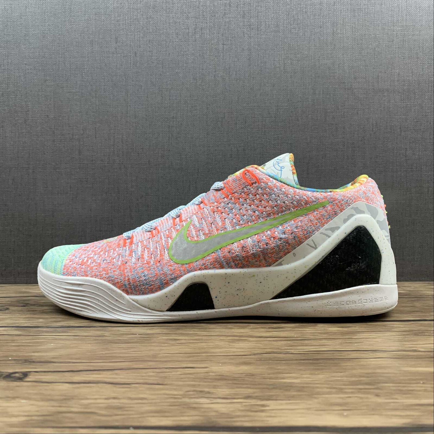 Kobe Protro orange green