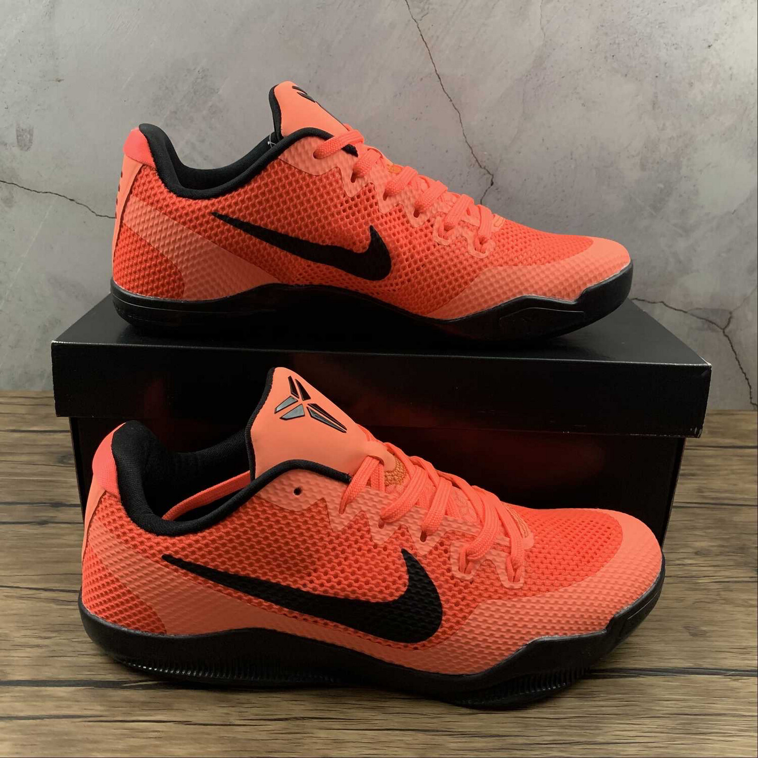 Kobe Zoom 11 orange/red/black