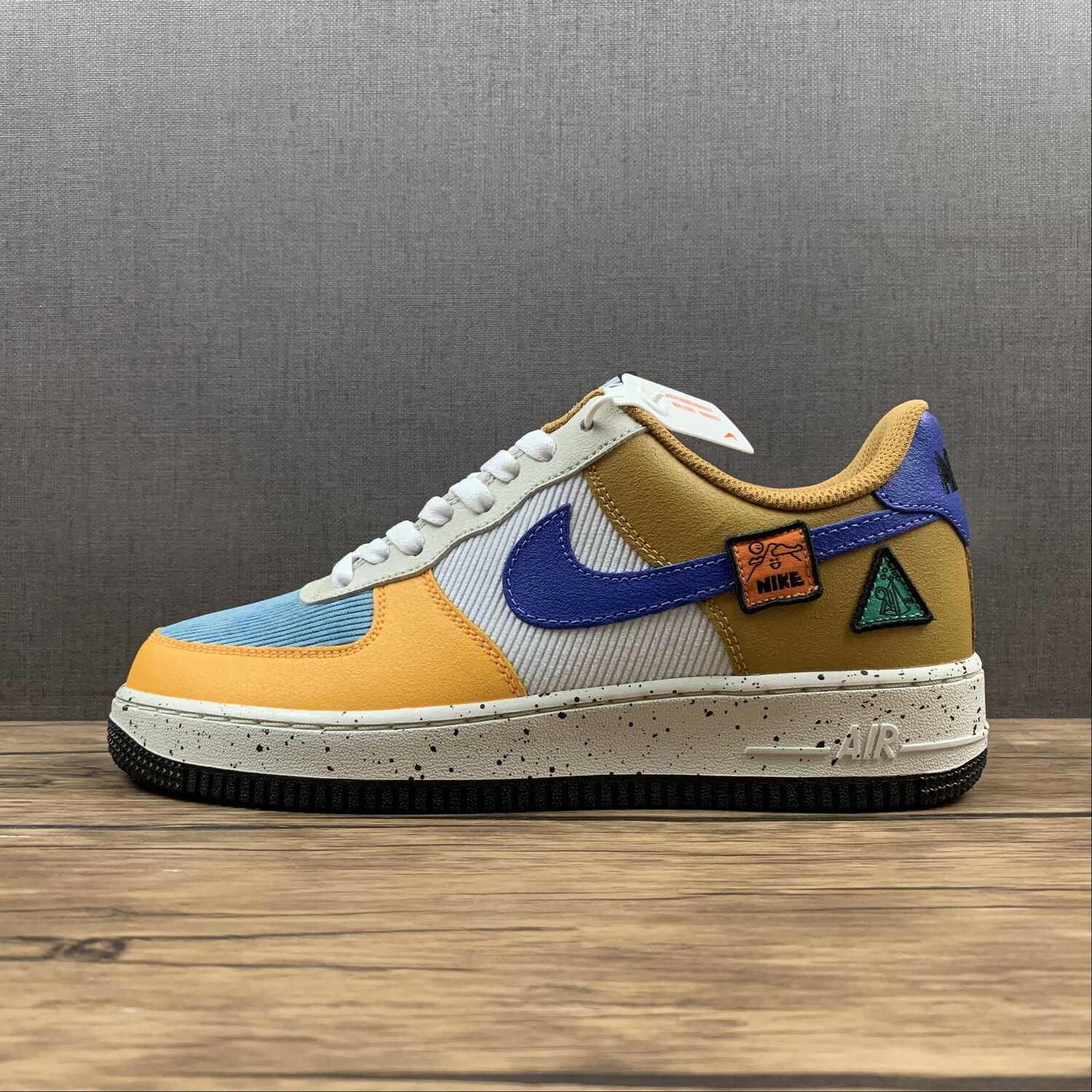 Nike Air Force Univerity Gold/Lapis