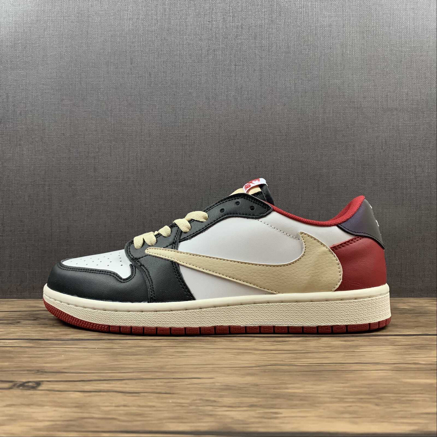 Air Jordan Retro 1 Travis Scott White/Red/Black