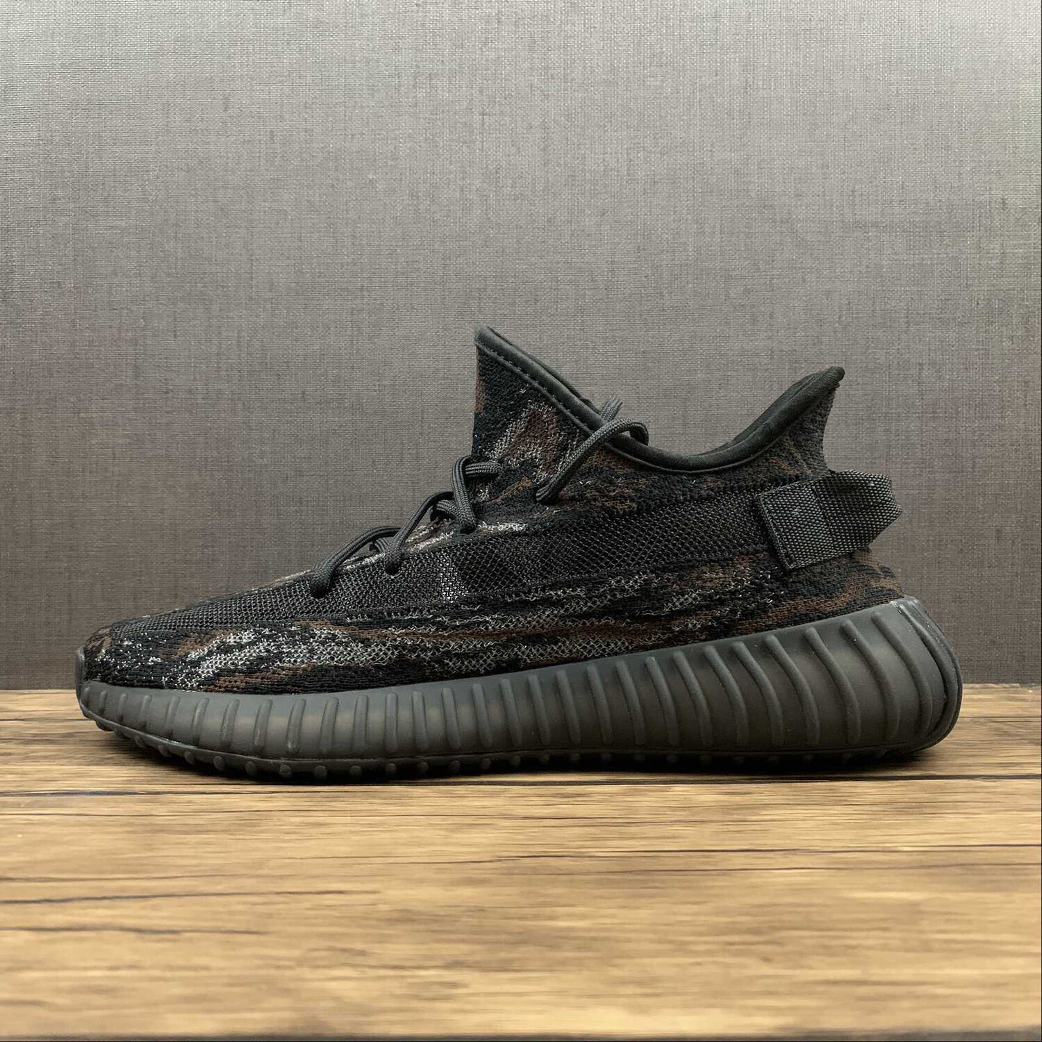 Adidas Yeezy 350 V2 MX Rock