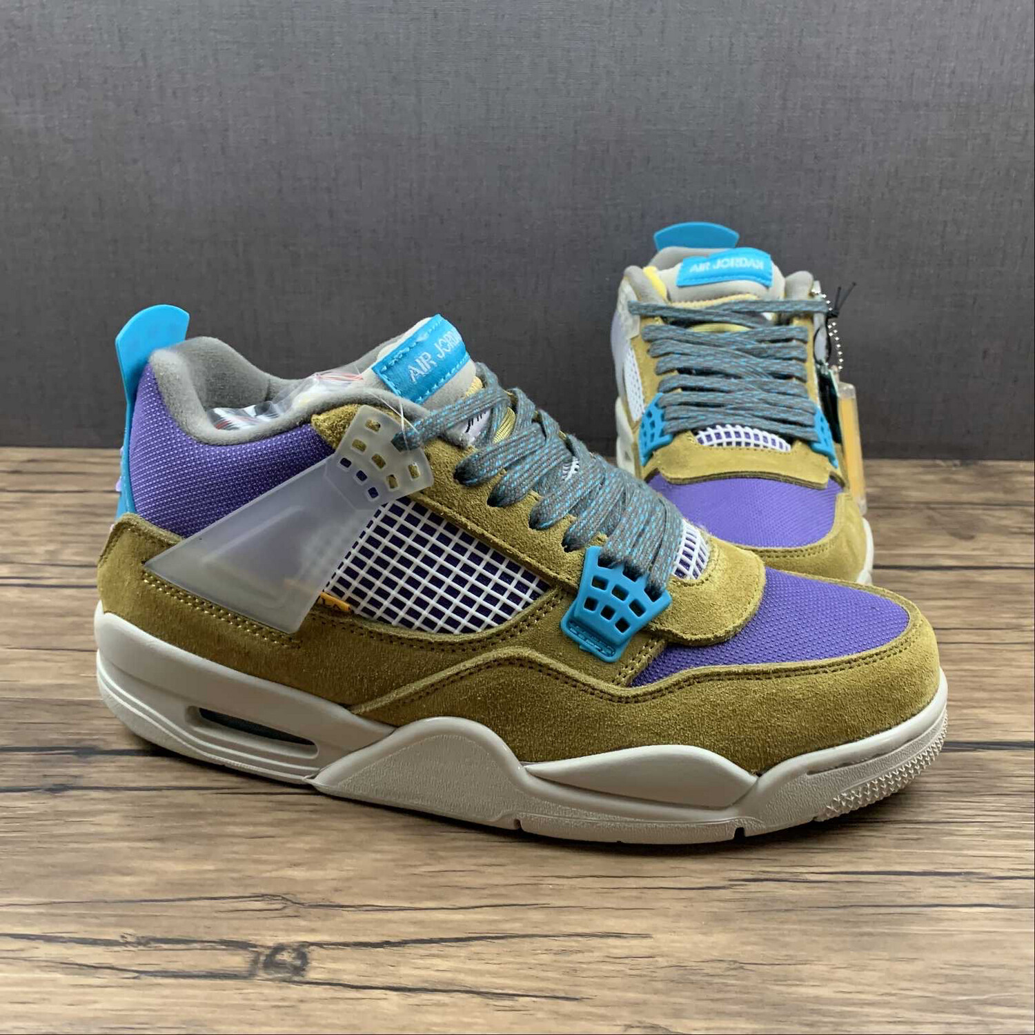 Air Jordan Retro 4 Dessert