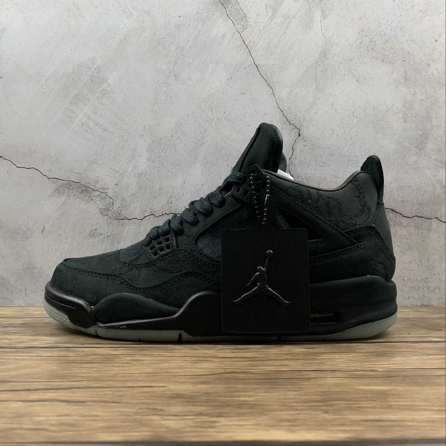 Air Jordan Retro 4 Kaws Black
