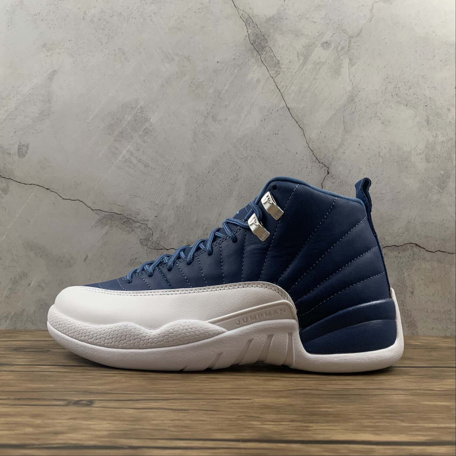 Air Jordan Retro 12