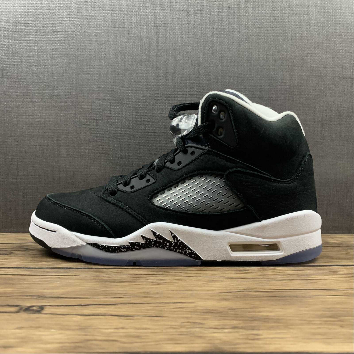 Air Jordan Retro 5