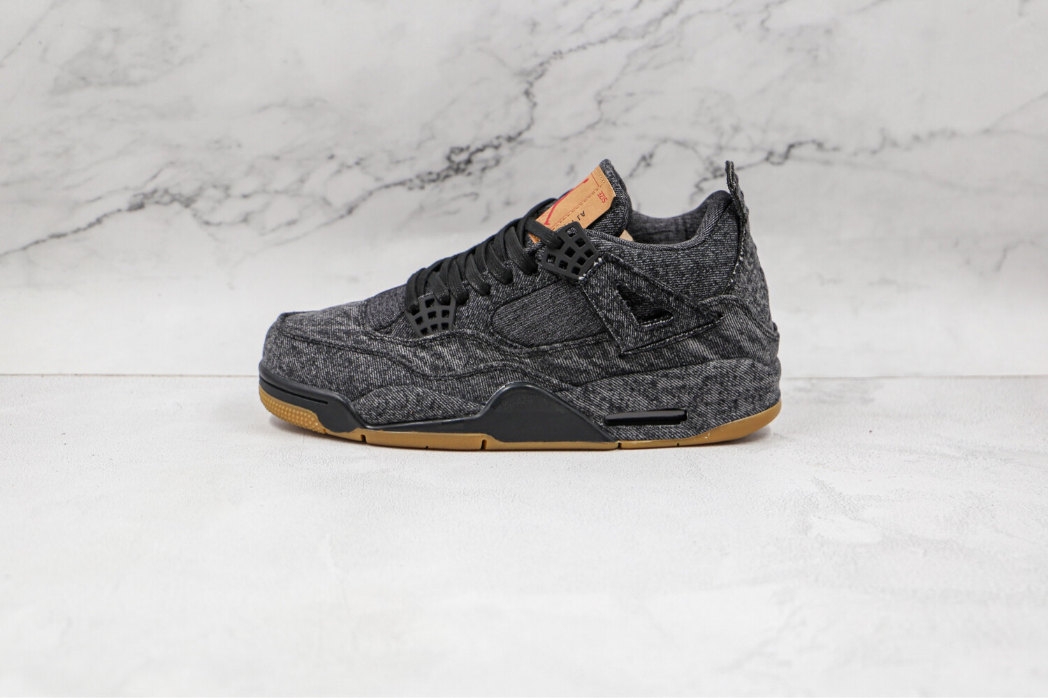 Jordan Retro 4
