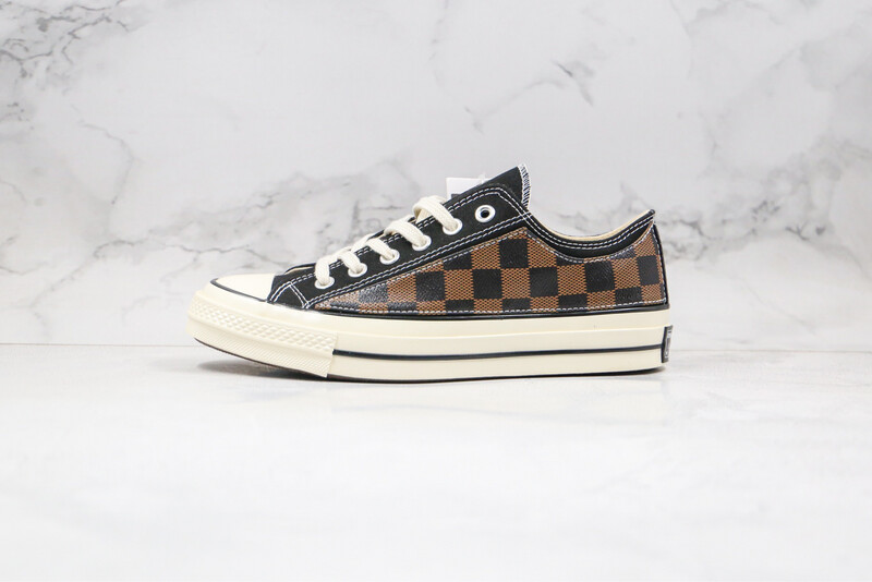 Converse LV