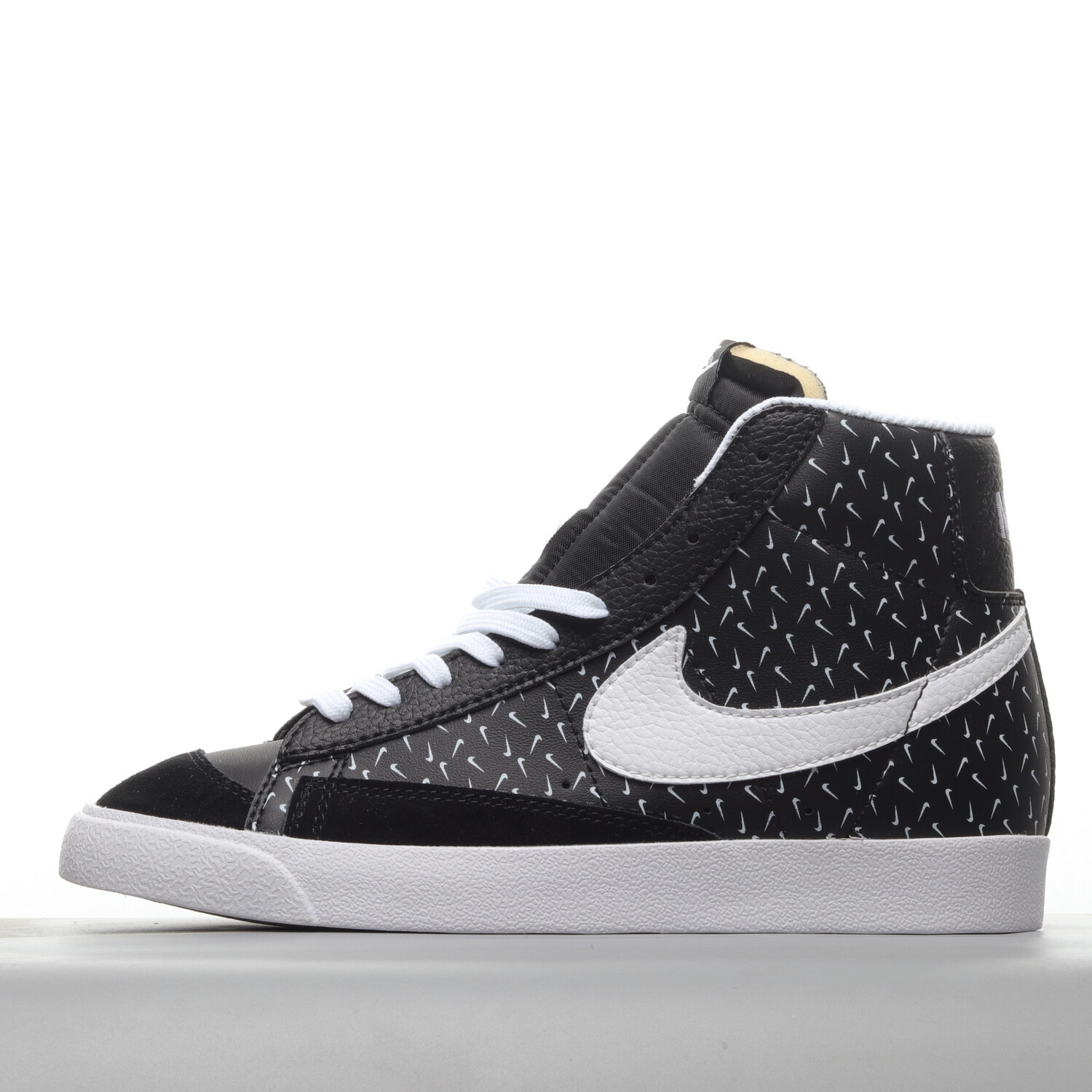 Nike Blazer