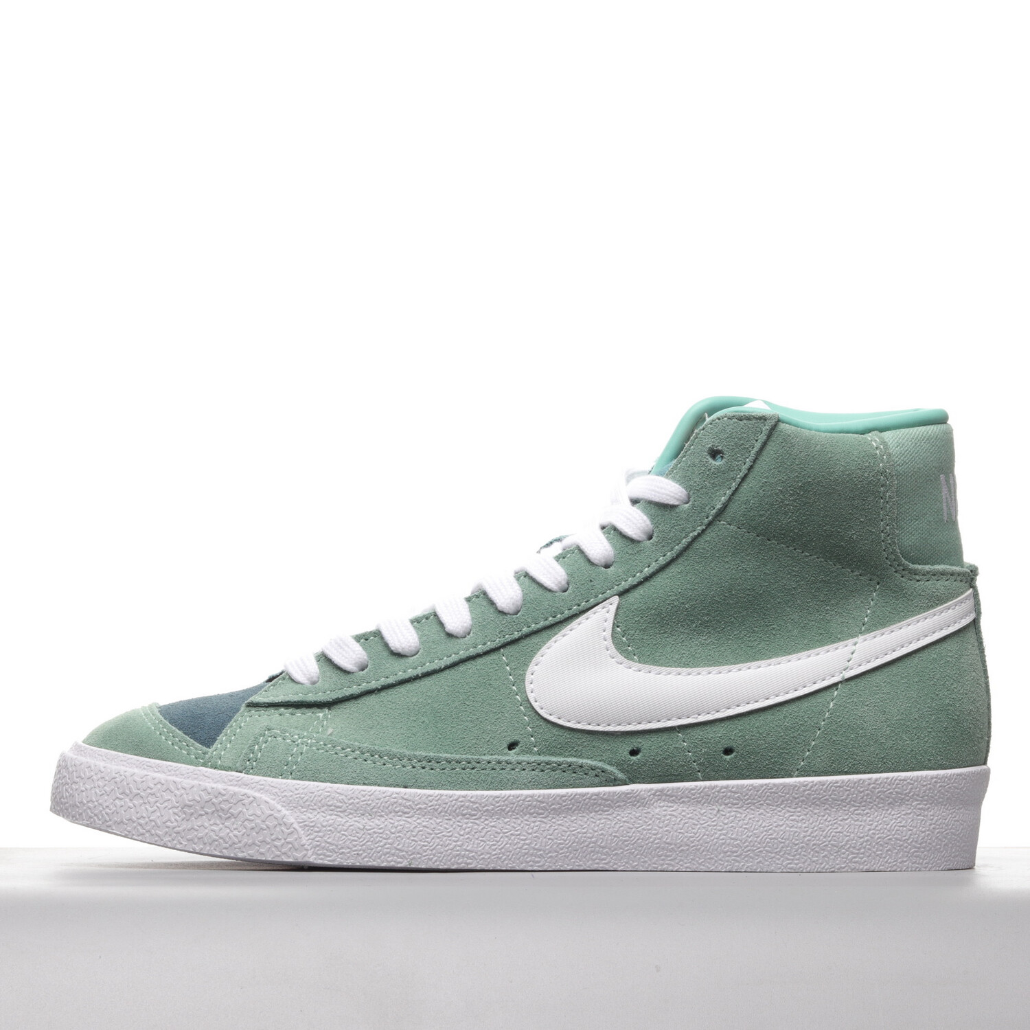 Nike Blazer