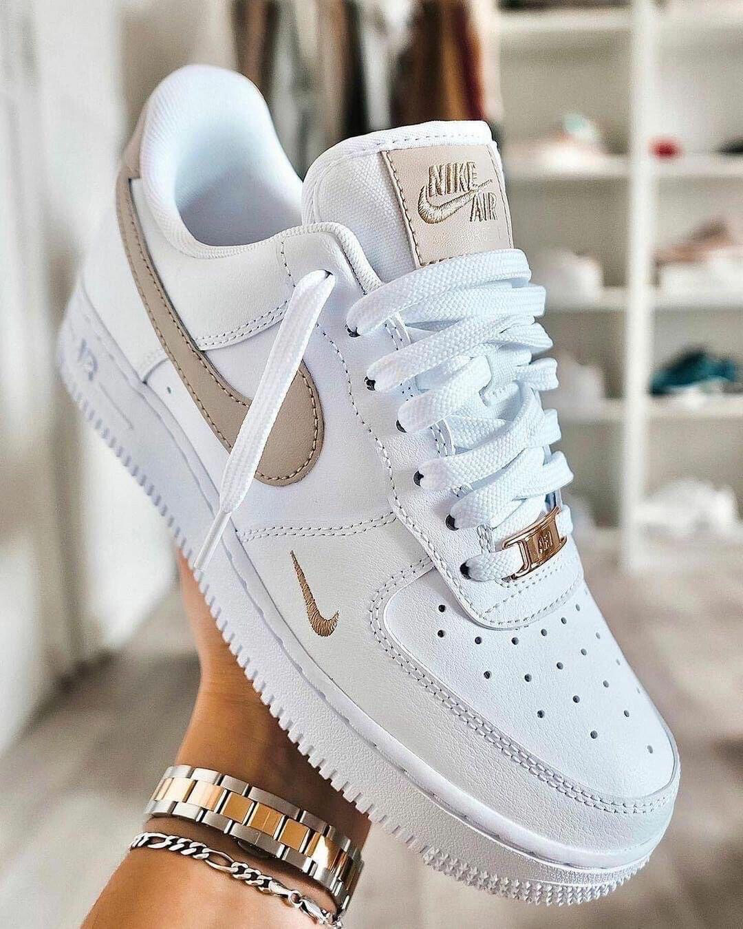 Air Force Essential Beige 