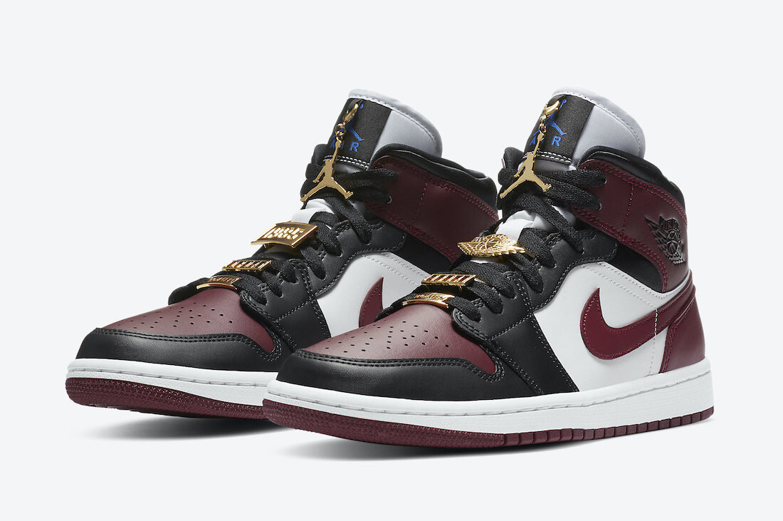 Air Jordan Retro 1 Gold Pendants