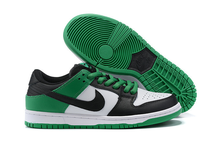 SB Dunk Low