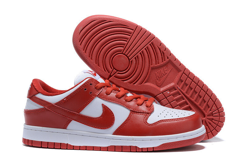 SB Dunk Low