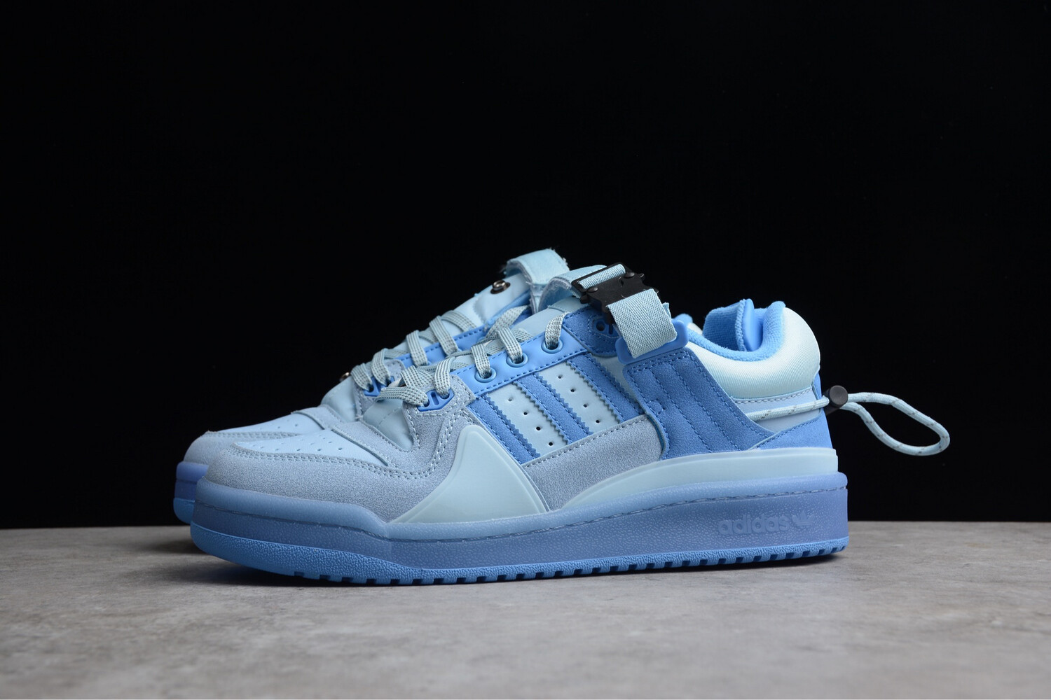 Adidas ”Bad Bunny” Blue