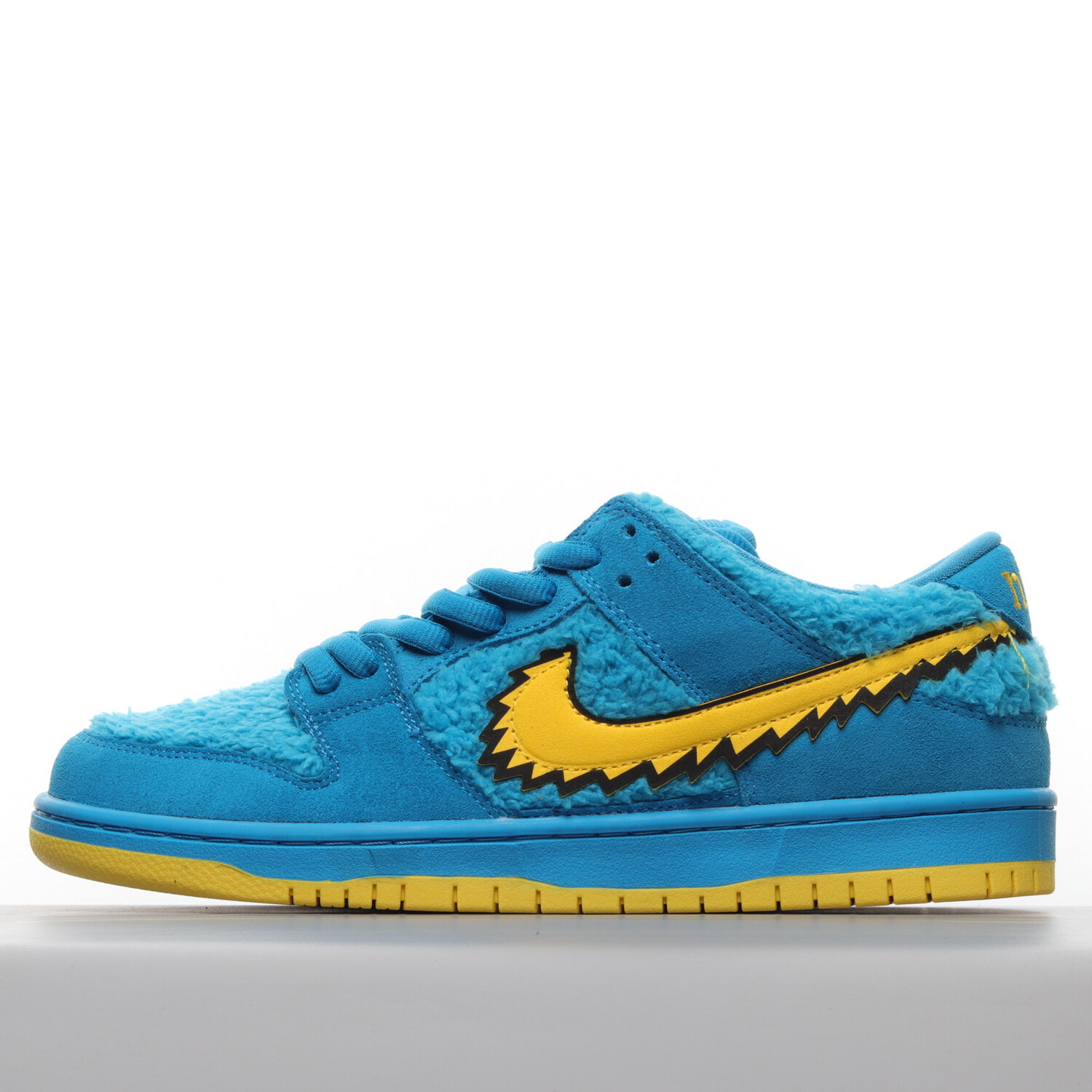 SB Dunk Low Greatful Dead
