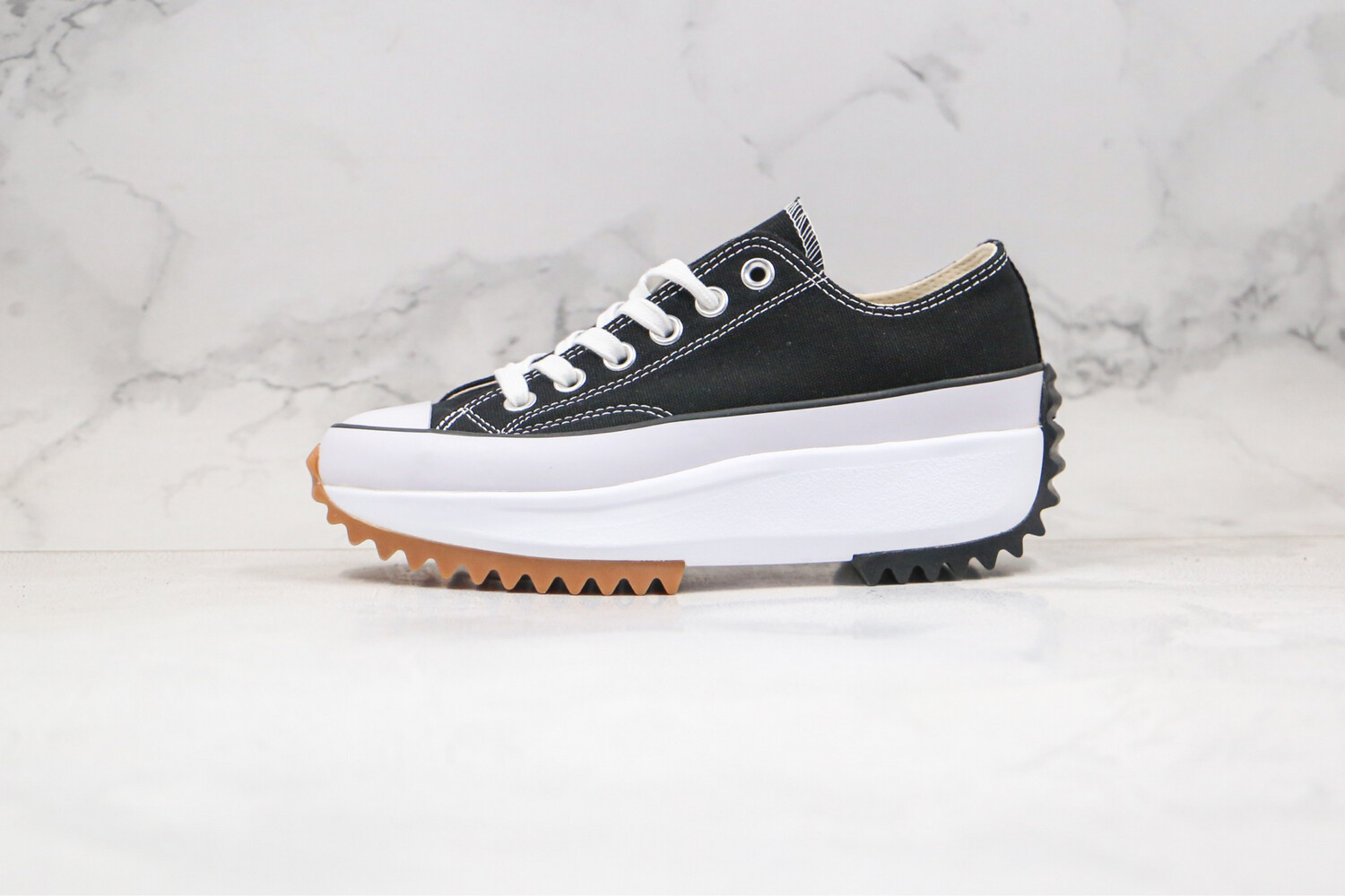 Converse Hike Low
