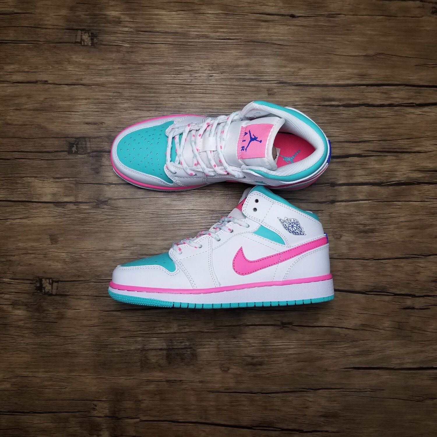 Air Jordan Retro 1