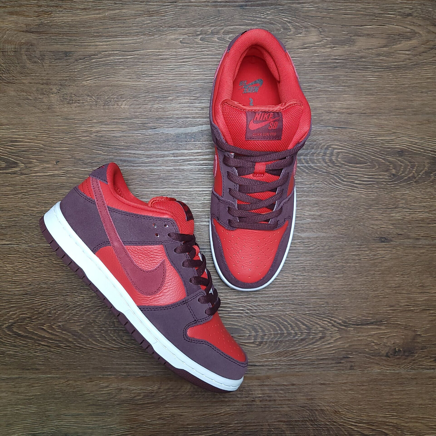 SB Dunk Low “Red Volcano”